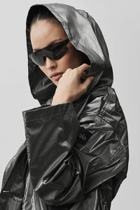 Metallic Break Line Trench